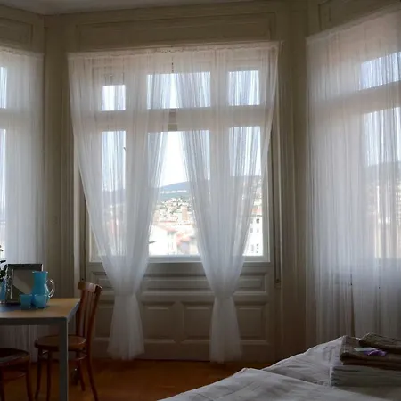 住宿加早餐酒店 Zudecche 1 *